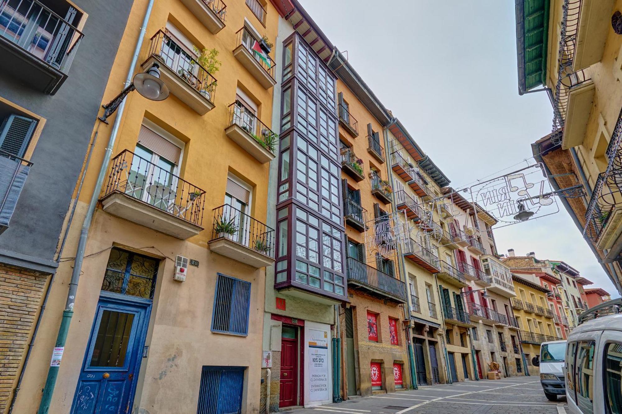 Heart Of Pamplona Apartments IV By Clabao Eksteriør bilde